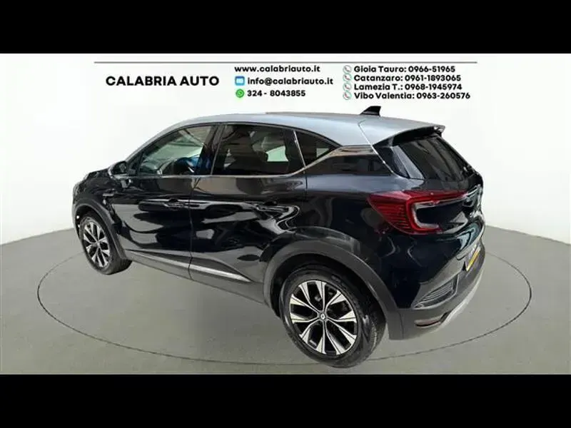 Usata Renault Captur Techno 145 CV (106 kW) 2023 Nero SUV