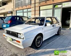 Usata Lancia Delta 200 CV (147 kW) 1990 Bianco Utilitaria