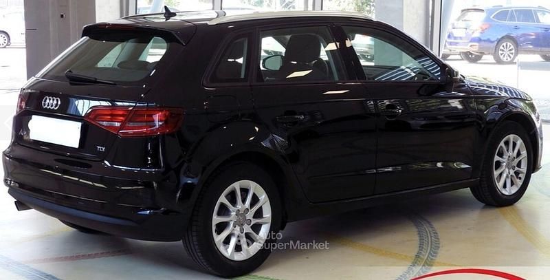 Usata Audi A3 Ambiente 110 CV (80 kW) 2015 Nero Berlina