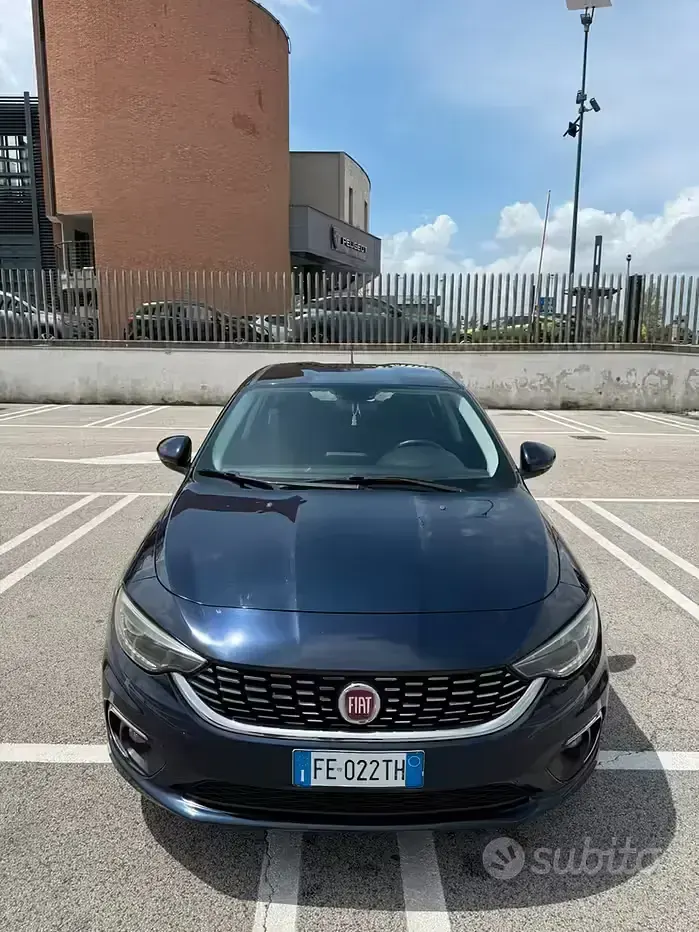 Usata Fiat Tipo 95 CV (69 kW) 2016 Berlina