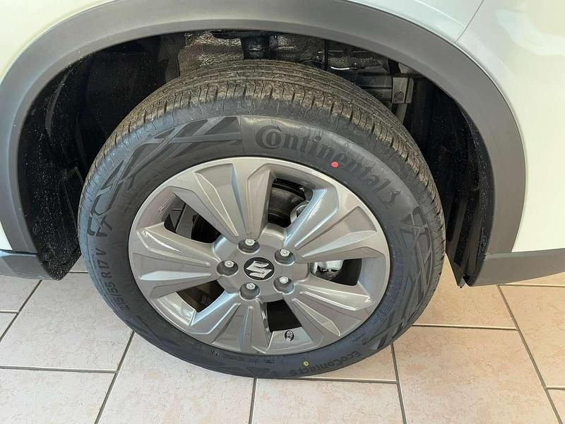 Usata Suzuki Vitara Cool 129 CV (94 kW) 2024 Bianco santorini SUV