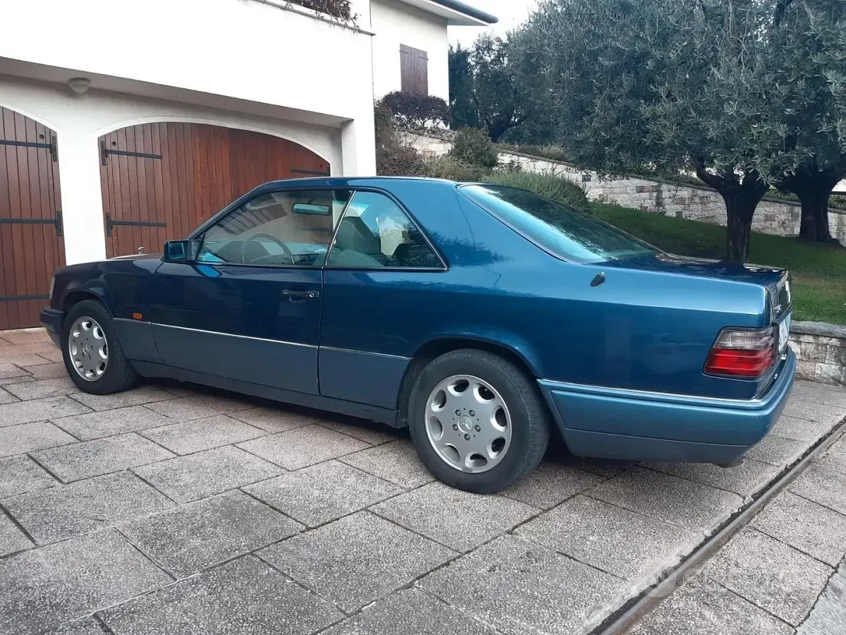 Usata Mercedes E320 1993 Coupé