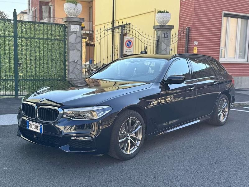 Usata BMW 520 M Sport 190 CV (139 kW) 2018 Blu/azzurro Station wagon