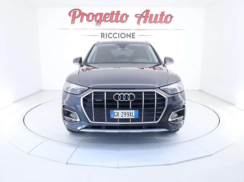Usata Audi Q5 Advanced 204 CV (150 kW) 2023 Grigio manhattan metallizzato SUV