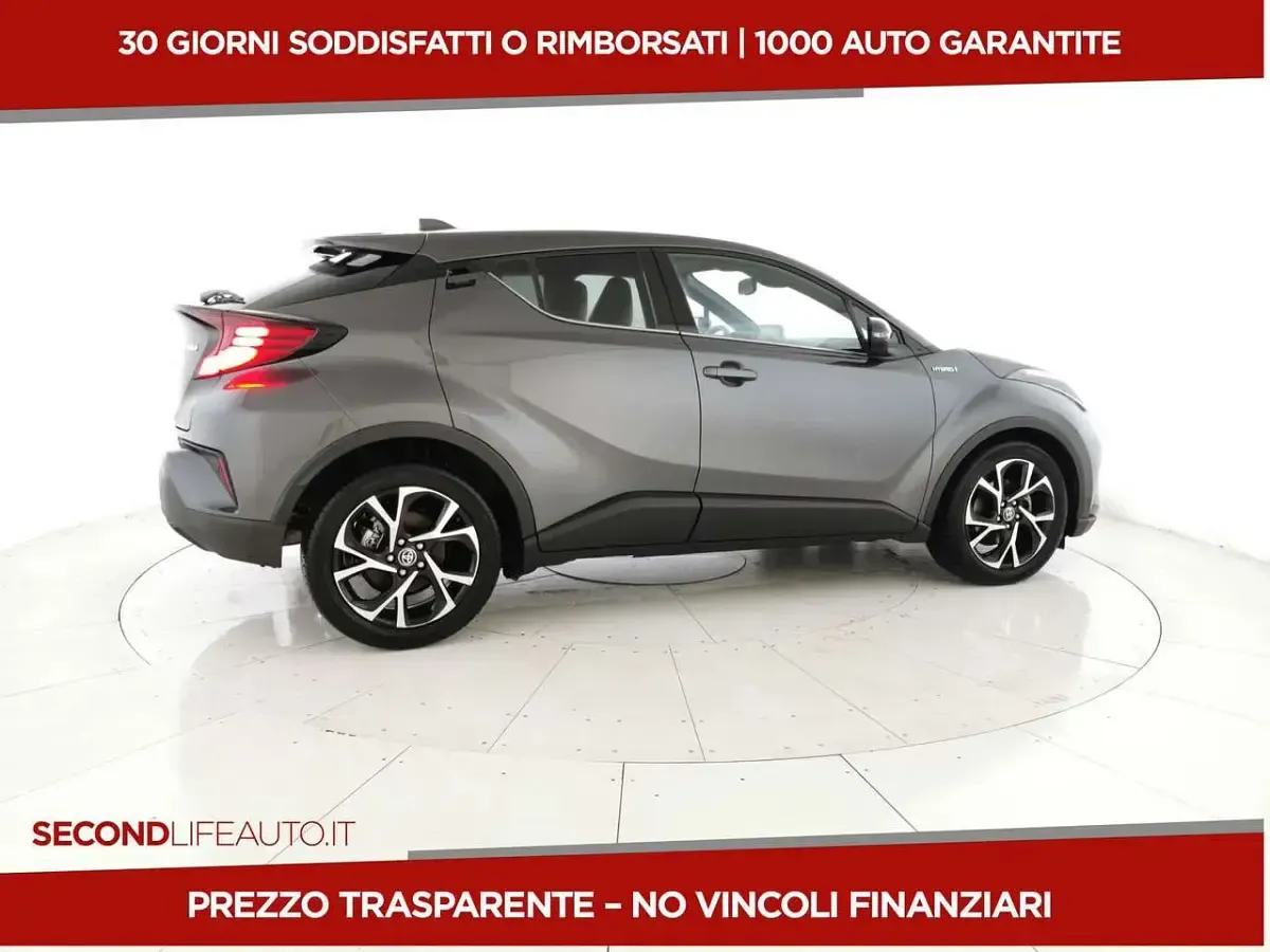 Usata Toyota C-HR Trend 122 CV (89 kW) 2022 Grigio SUV