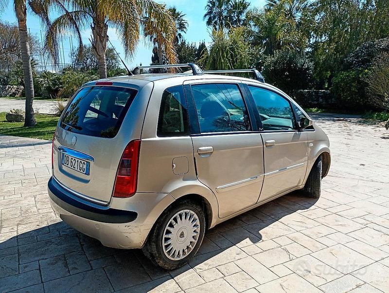 Usata Lancia Musa 129 CV (94 kW) 2006 Monovolume