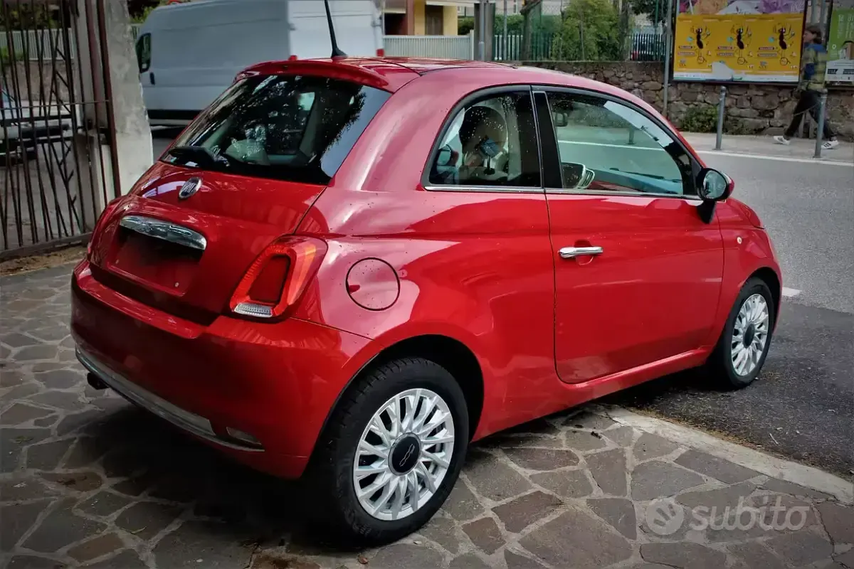 Usata Fiat 500 Lounge 69 CV (50 kW) 2016 Rosso Berlina