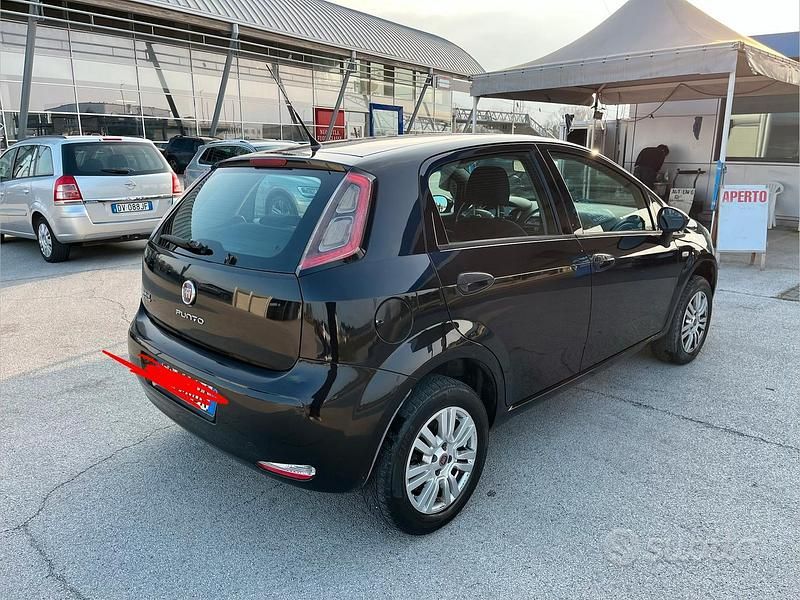 Usata Fiat Grande Punto 77 CV (56 kW) 2013 Utilitaria