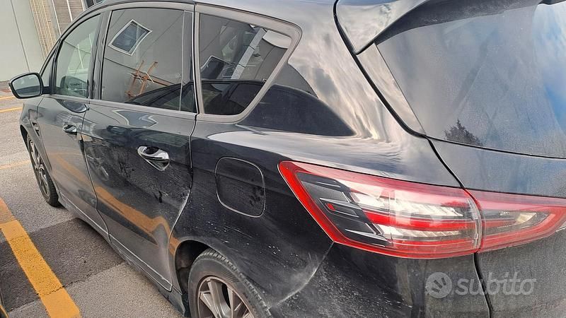 Usata Ford S-MAX S 2019 Nero Monovolume
