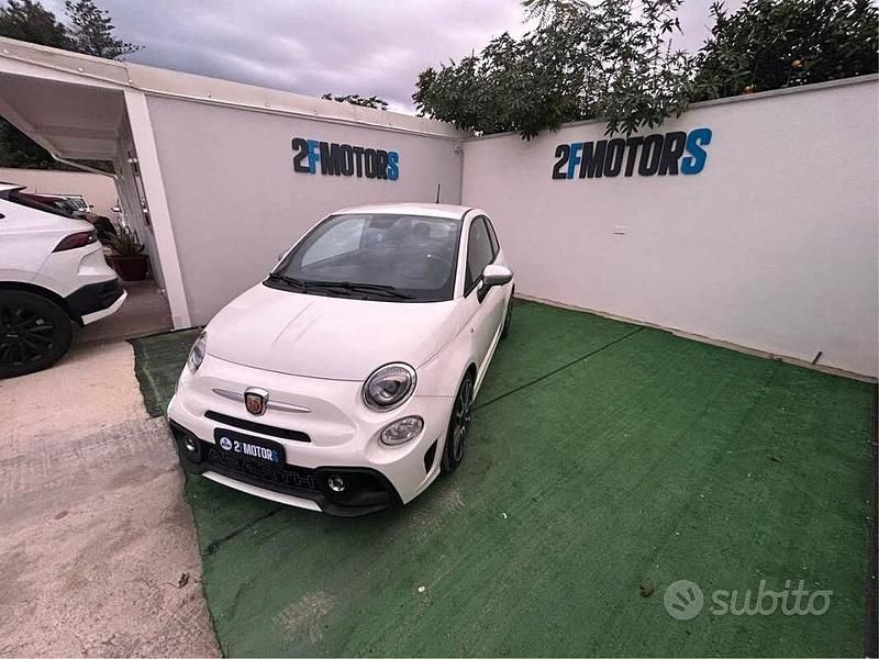 Usata Abarth 595 165 CV (121 kW) 2022 Bianco Berlina