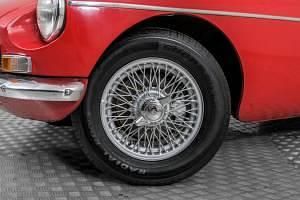 Usata MG B 97 CV (71 kW) 1973 Rosso Cabrio