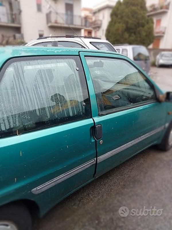 Usata Peugeot 106 1998 Verde Utilitaria