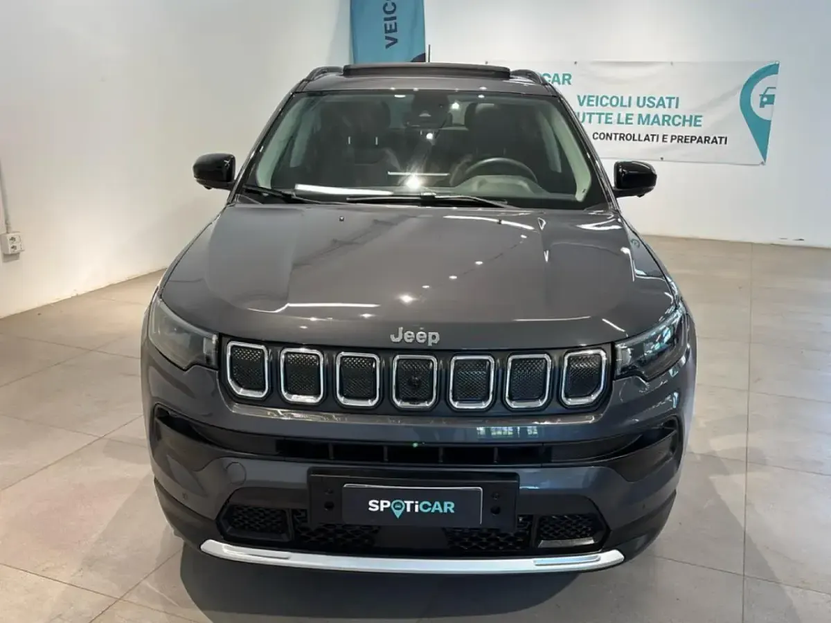 Usata Jeep Compass Limited 131 CV (96 kW) 2022 Grigio SUV