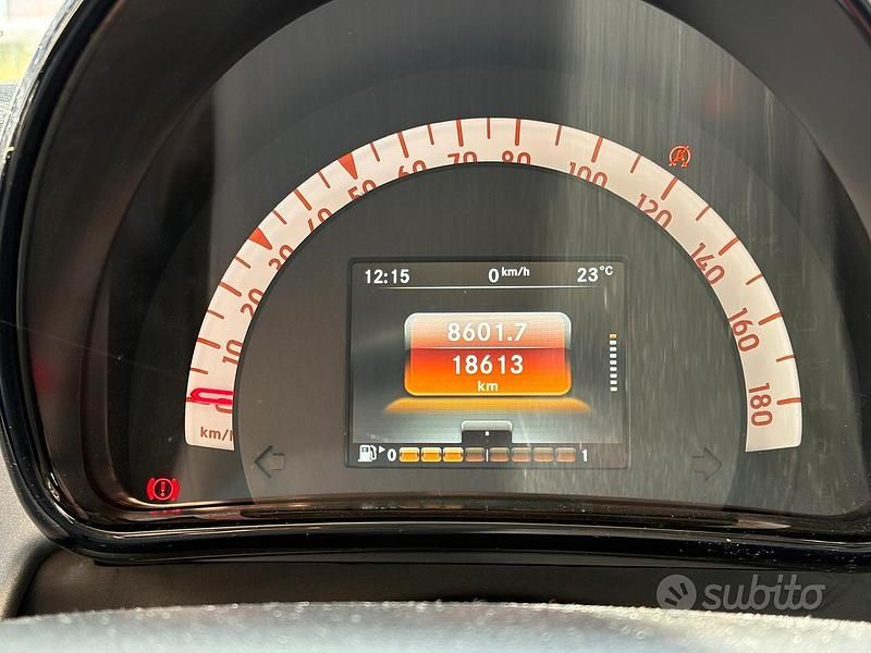 Usata Smart ForFour 71 CV (52 kW) 2019 Giallo Utilitaria