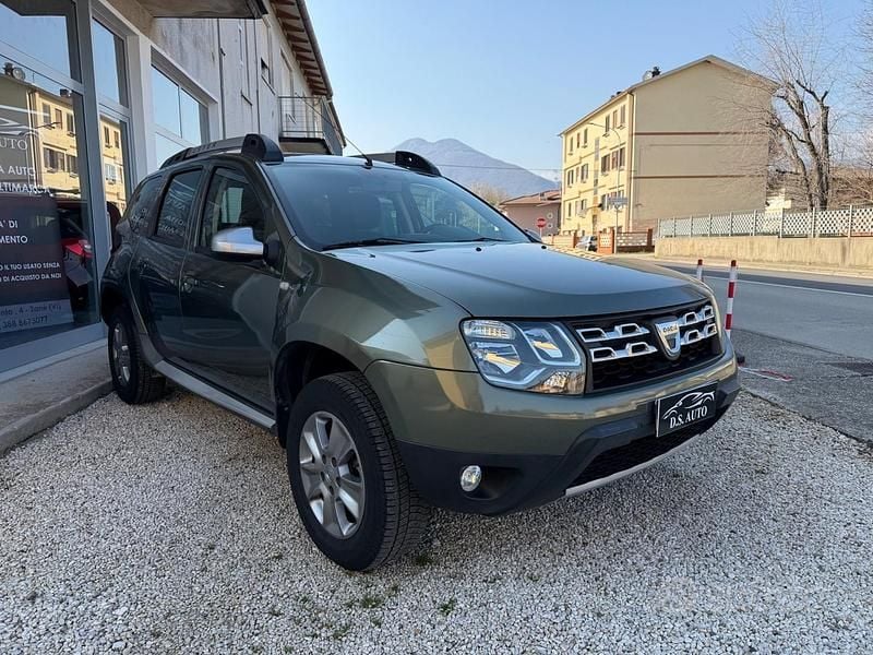 Usata Dacia Duster Ambiance 110 CV (80 kW) 2015 Verde SUV