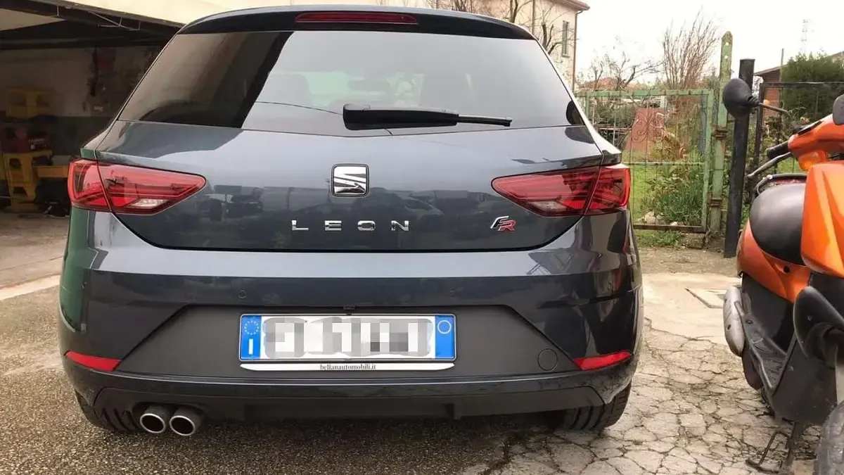 Usata Seat Leon 150 CV (110 kW) 2019 Berlina