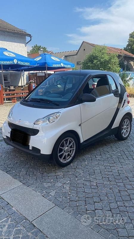 Usata Smart ForTwo Coupé 61 CV (44 kW) 2008 Bianco Coupé
