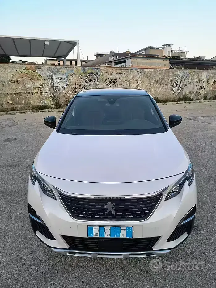 Usata Peugeot 3008 GT-line 150 CV (110 kW) 2018 Bianco SUV