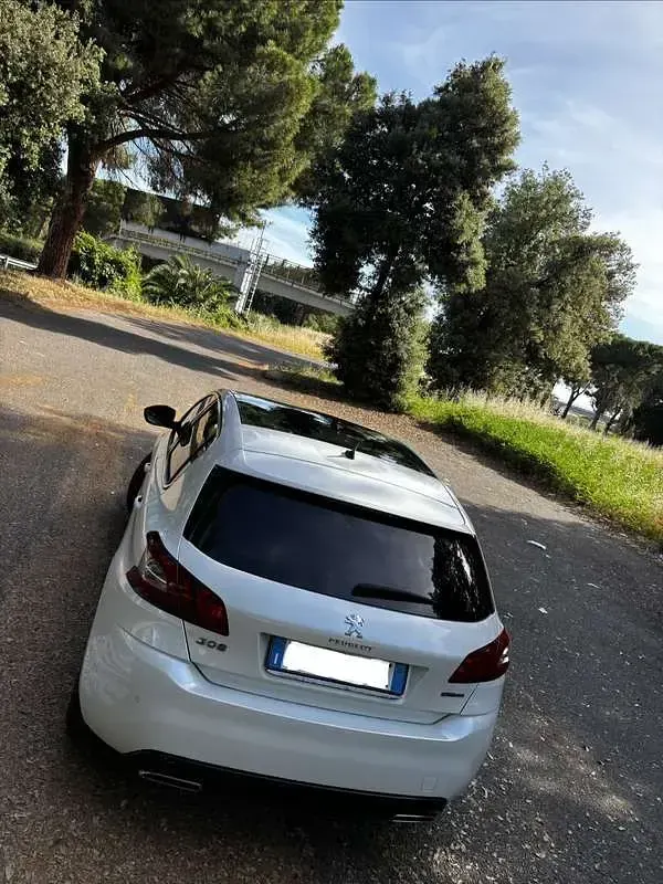 Usata Peugeot 308 GT-line 131 CV (96 kW) 2016 Bianco Berlina