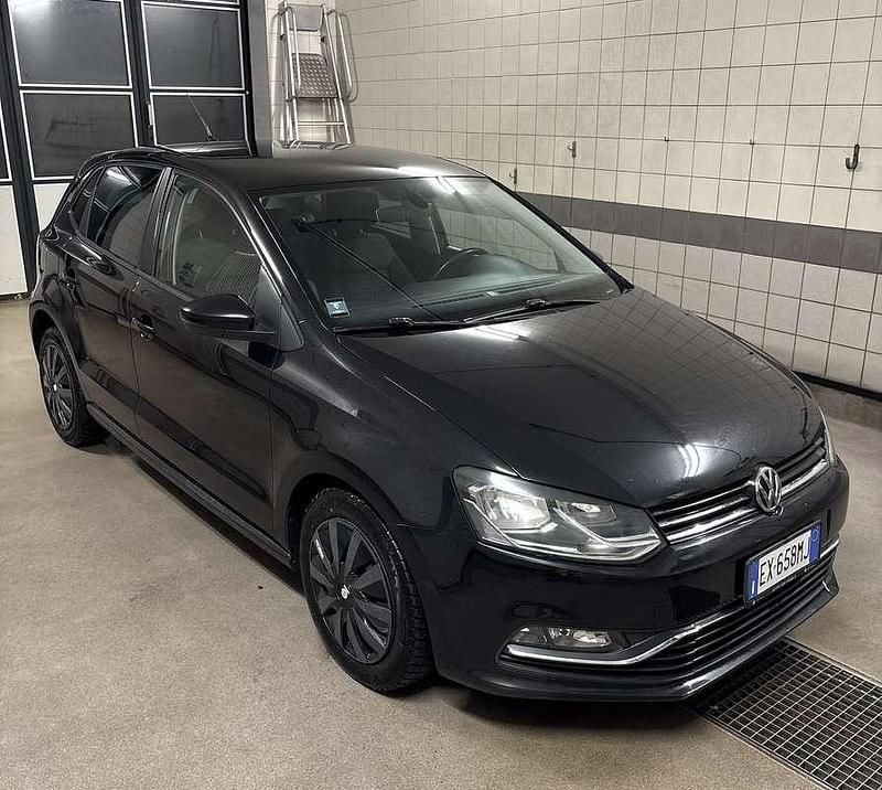 Usata VW Polo Comfortline 75 CV (55 kW) 2014 Berlina