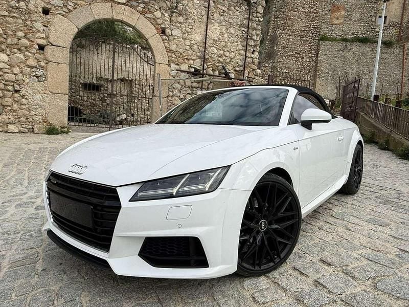 Usata Audi TT Roadster Design 230 CV (169 kW) 2015 Bianco Cabrio