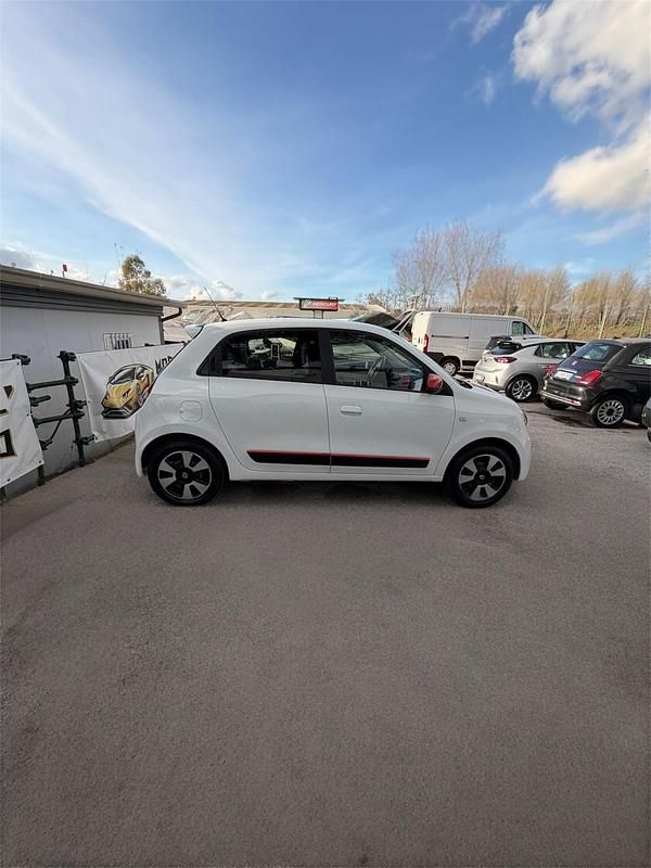 Usata Renault Twingo SE 69 CV (50 kW) 2015 Bianco Utilitaria