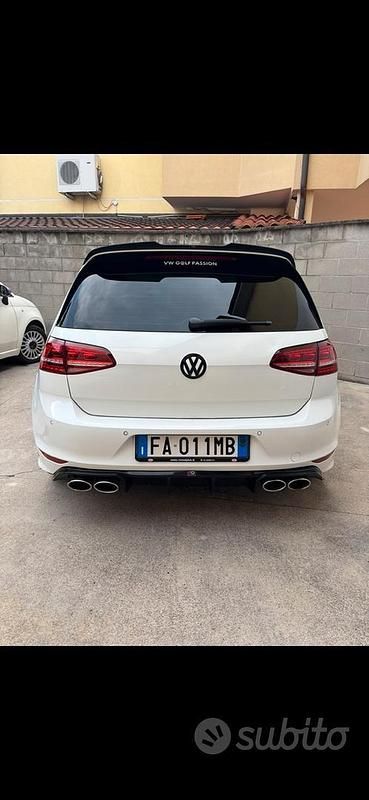 Bianco Usata 2015 VW Golf R-line Berlina | 8700 € (Cara) - Immagine 1/4