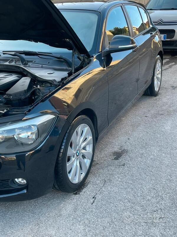 Usata BMW 118 143 CV (105 kW) 2013 Nero Utilitaria