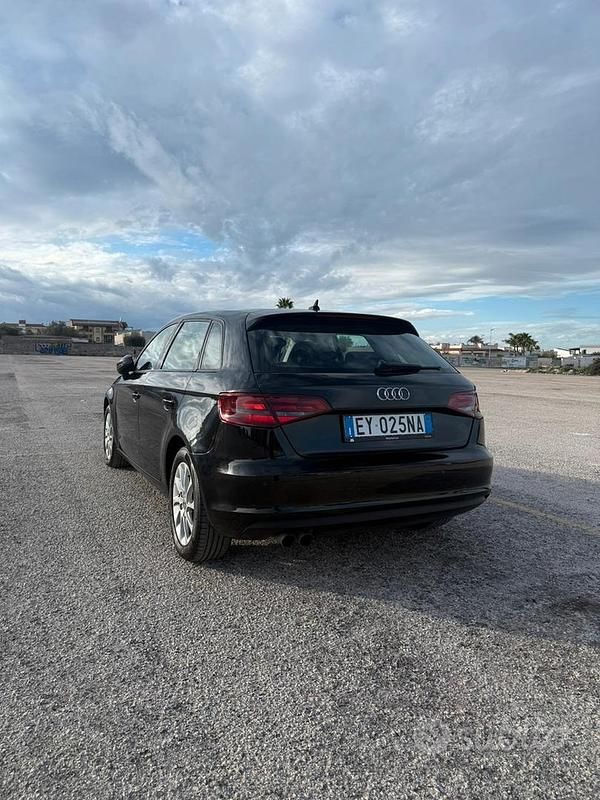 Usata Audi A3 Attraction 150 CV (110 kW) 2015 Nero Berlina