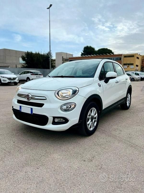 Bianco Usata 2018 Fiat 500X Pop SUV | 10.800 € (Super prezzo) - Immagine 1/4