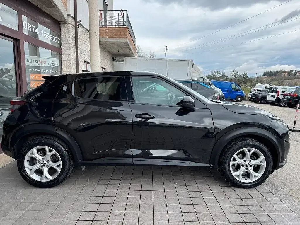 Usata Nissan Juke N-Connecta 114 CV (83 kW) 2021 Nero SUV