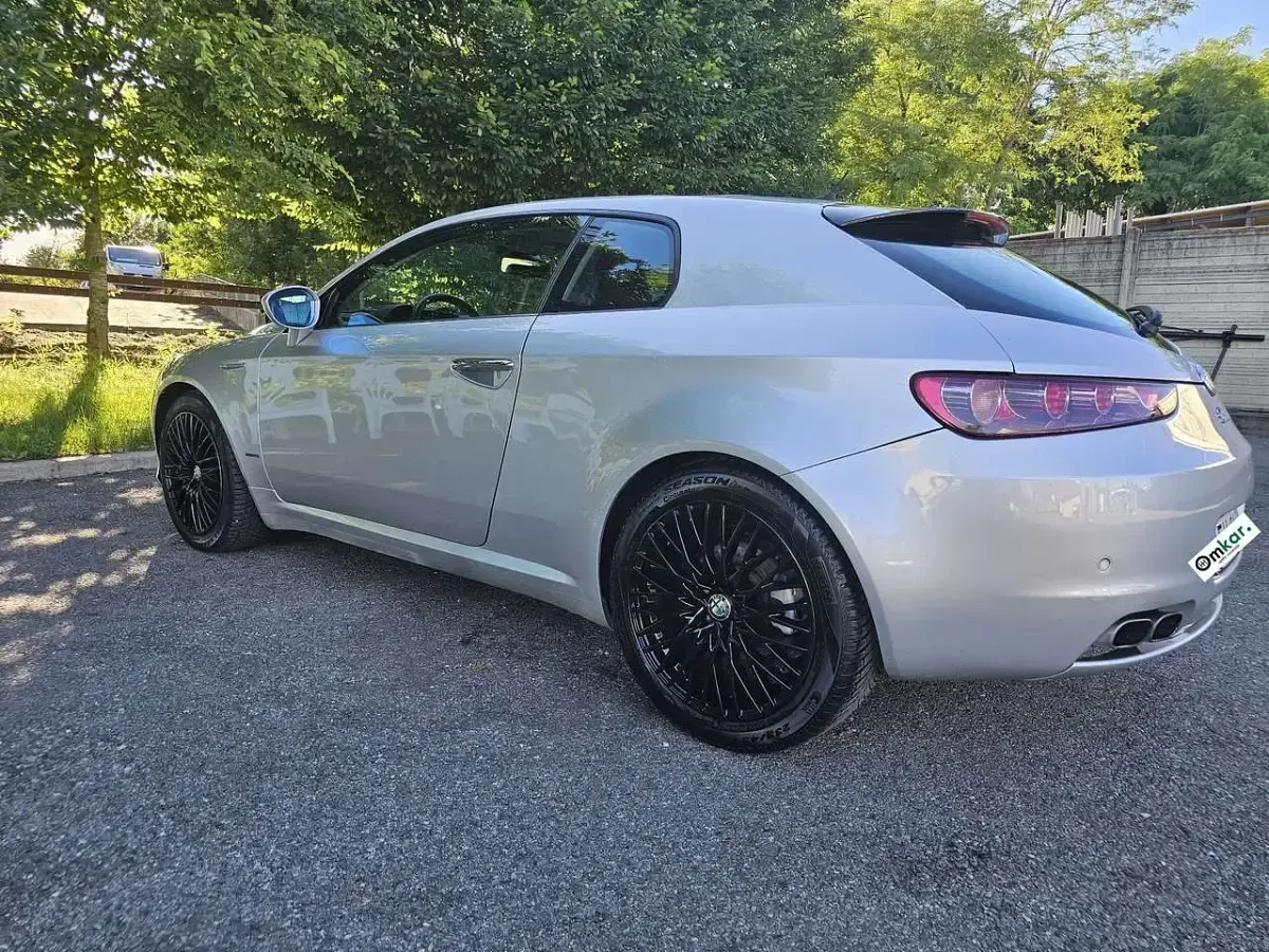 Usata Alfa Romeo Brera 185 CV (136 kW) 2011 Argento Coupé