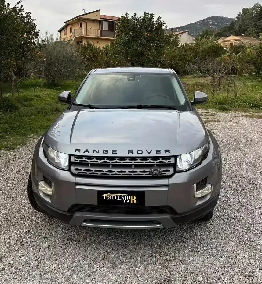 Usata Land Rover Range Rover evoque 190 CV (139 kW) 2014 Grigio SUV