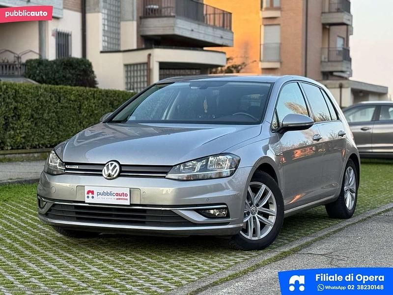 Usata VW Golf VII Business 131 CV (96 kW) 2019 Grigio Berlina