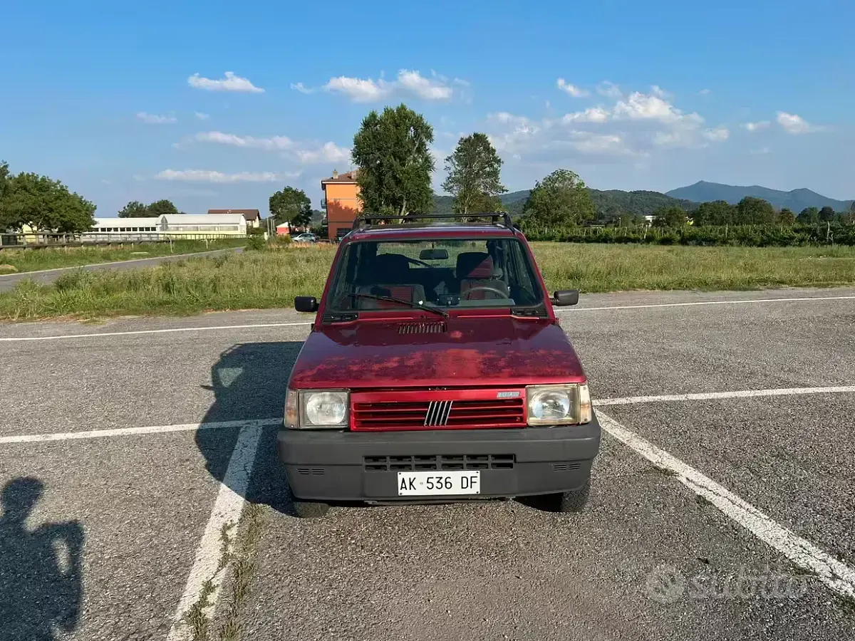 Usata Fiat Panda 4x4 54 CV (39 kW) 1996 Rosso Utilitaria