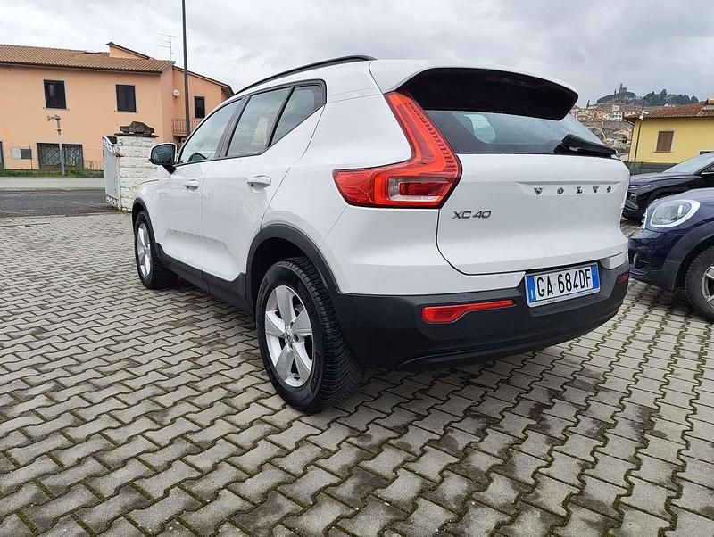 Usata Volvo XC40 150 CV (110 kW) 2020 Bianco SUV