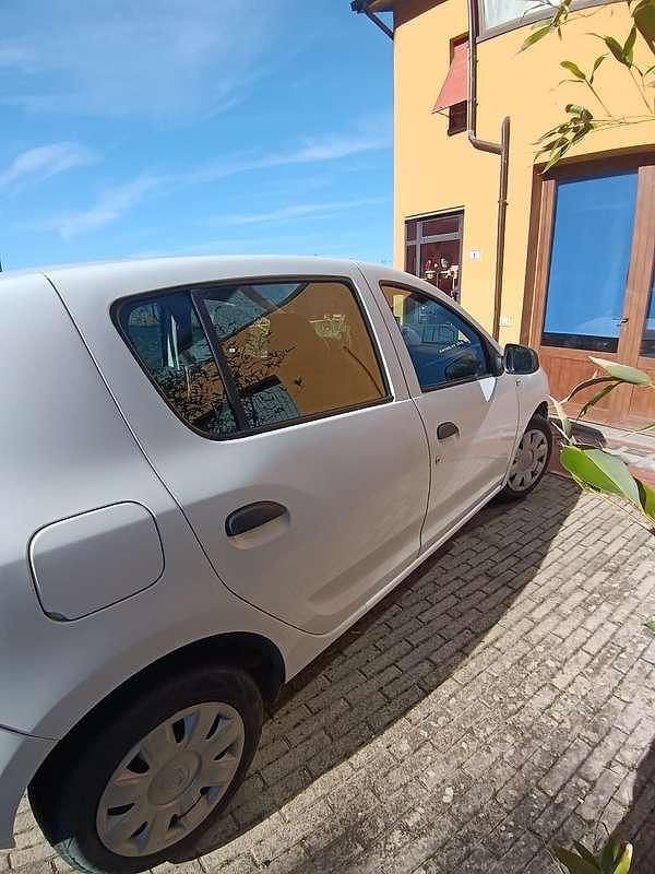 Usata Dacia Sandero 73 CV (53 kW) 2016 Berlina