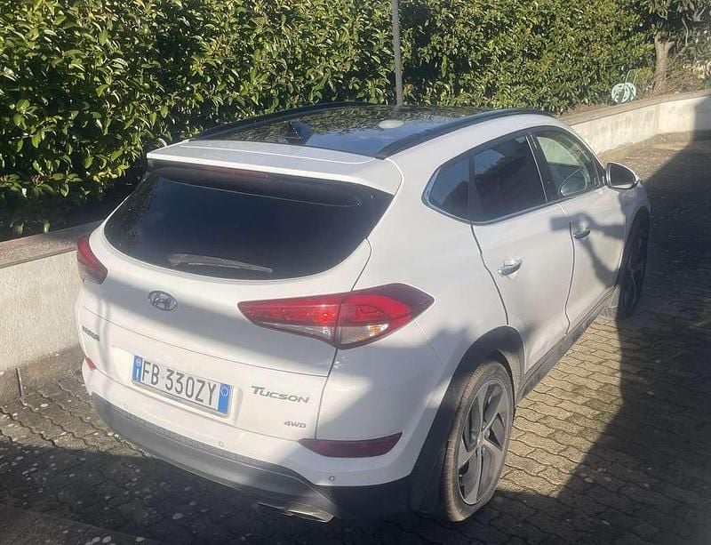 Käytetty Hyundai Tucson Xpossible 185 HP (136 kW) 2015 Katumaasturi