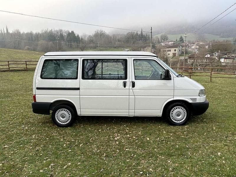 Usata VW T4 California 102 CV (75 kW) 2001 Bianco Furgone