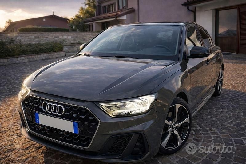 Usata Audi A1 Sportback Ambiente 95 CV (69 kW) 2022 Utilitaria