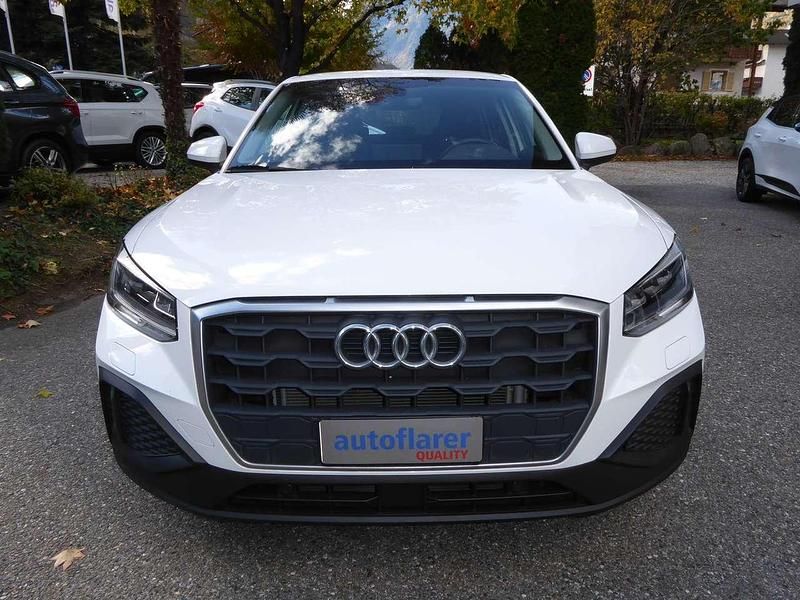 Usata Audi Q2 Business 116 CV (85 kW) 2022 Bianco SUV