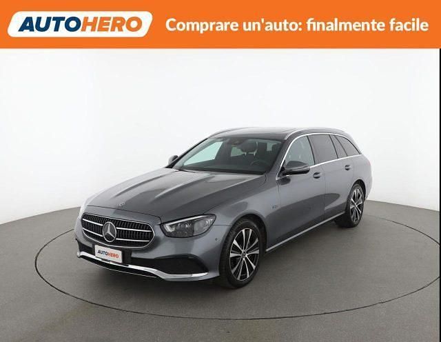 Usata Mercedes E300 Business 194 CV (142 kW) 2020 Grigio Station wagon