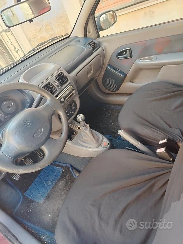 Usata Renault Clio II 2000
