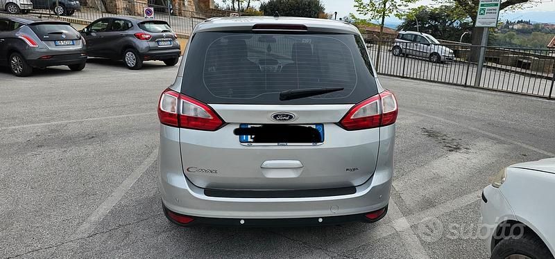 Usata Ford C-MAX 114 CV (83 kW) 2015 Grigio Monovolume