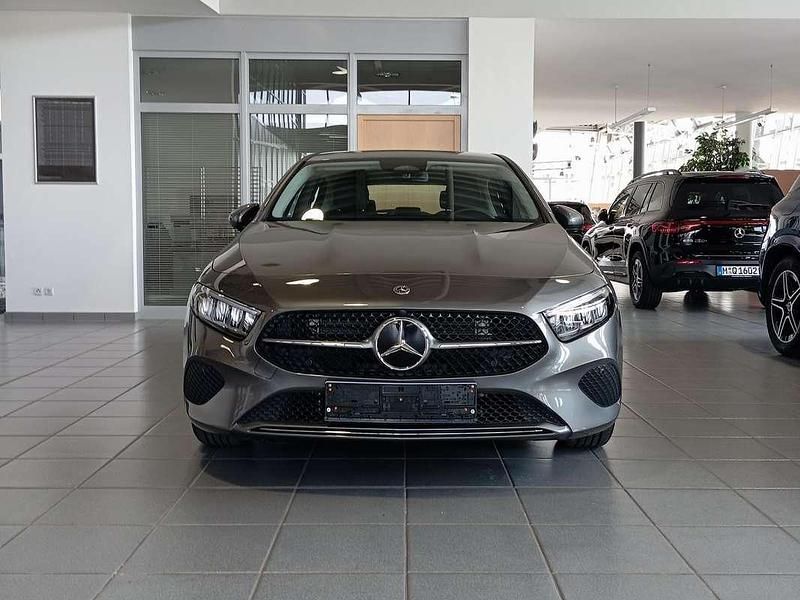 Usata Mercedes A200 Advanced Plus 163 CV (119 kW) 2023 Berlina