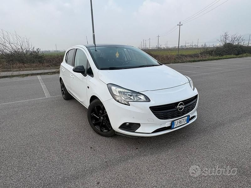 Usata Opel Corsa 90 CV (66 kW) 2017 Bianco Utilitaria