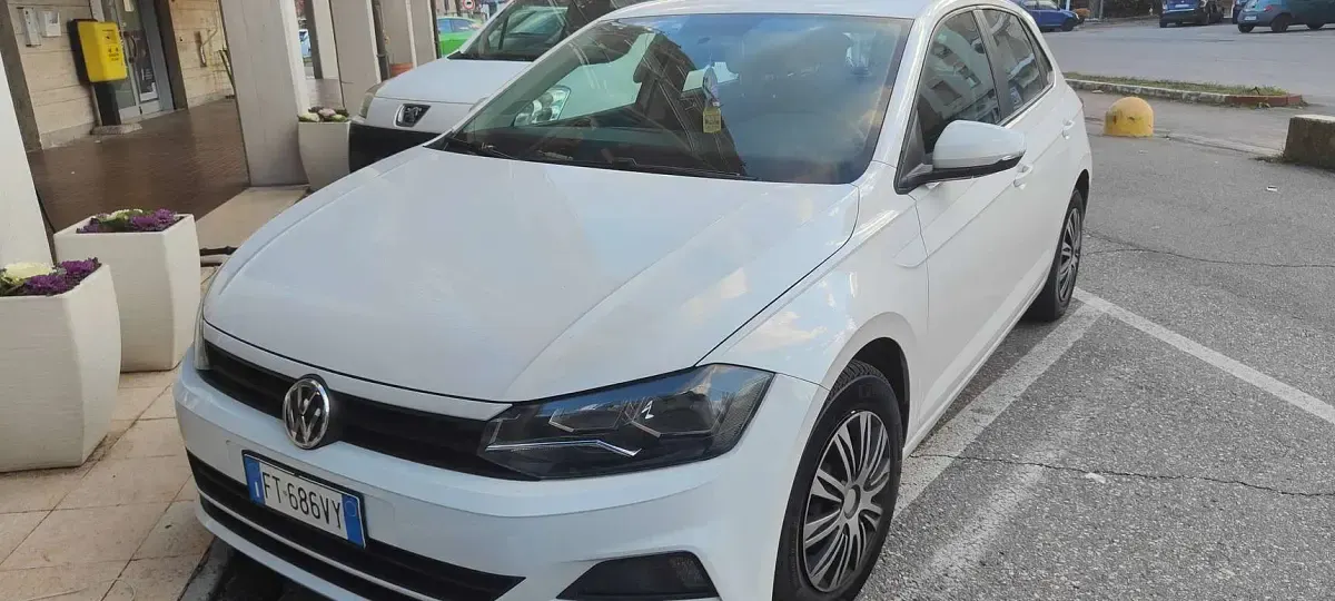 Usata VW Polo Trendline 80 CV (58 kW) 2019 Bianco Utilitaria