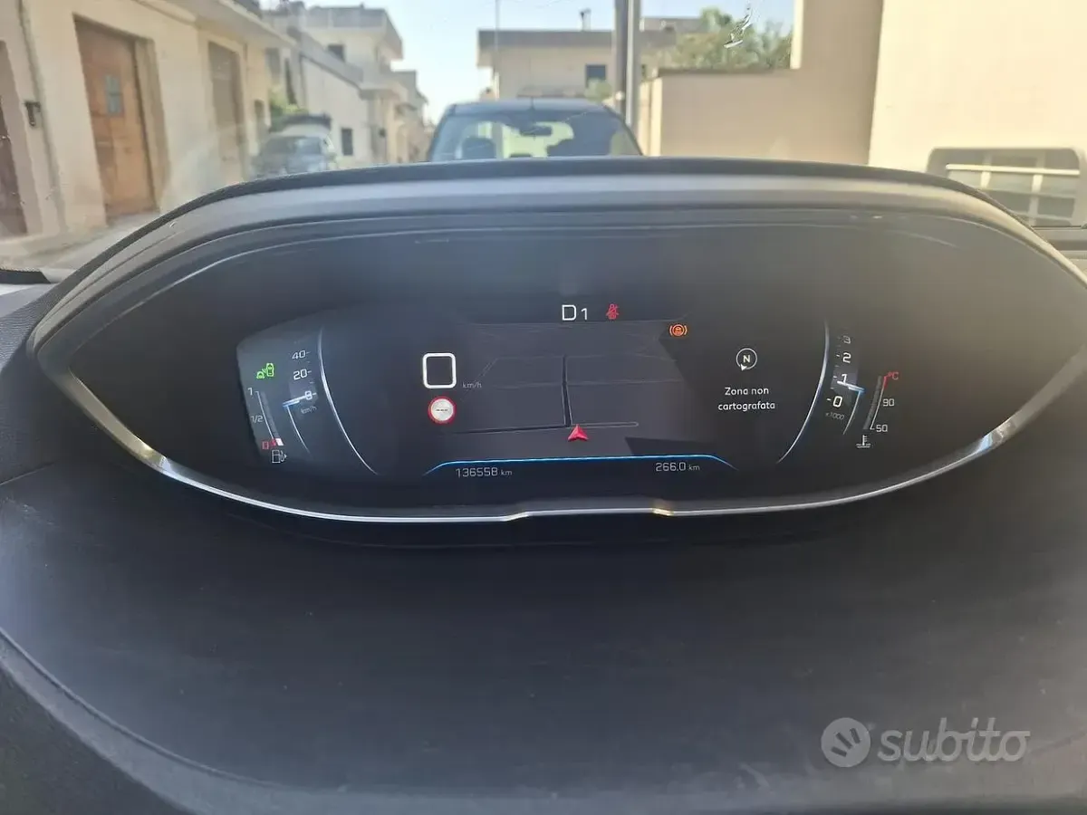 Usata Peugeot 5008 131 CV (96 kW) 2018 SUV