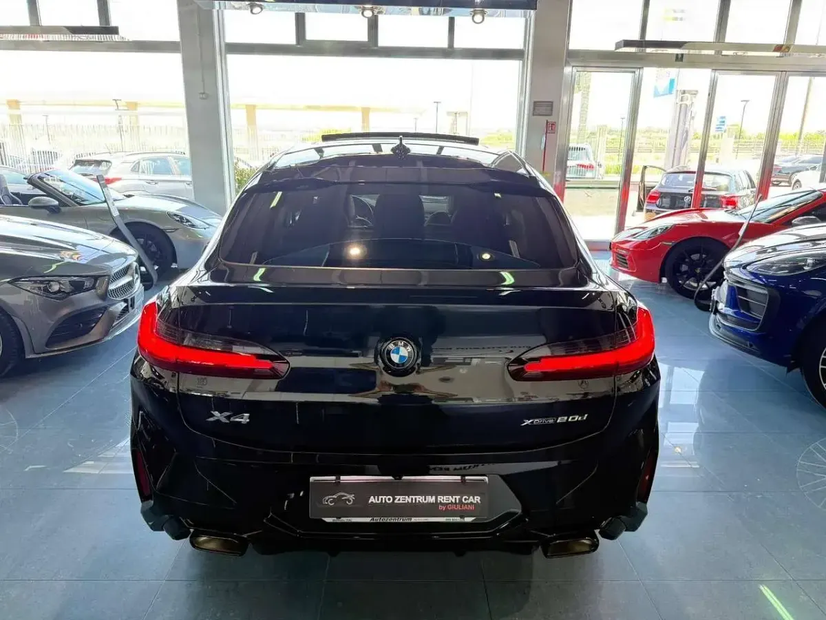 Usata BMW X4 Shadowline 190 CV (139 kW) 2024 Nero SUV