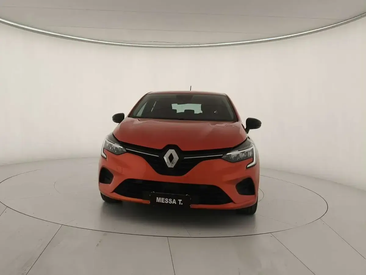 Usata Renault Clio V Equilibre 91 CV (66 kW) 2022 Arancione Berlina